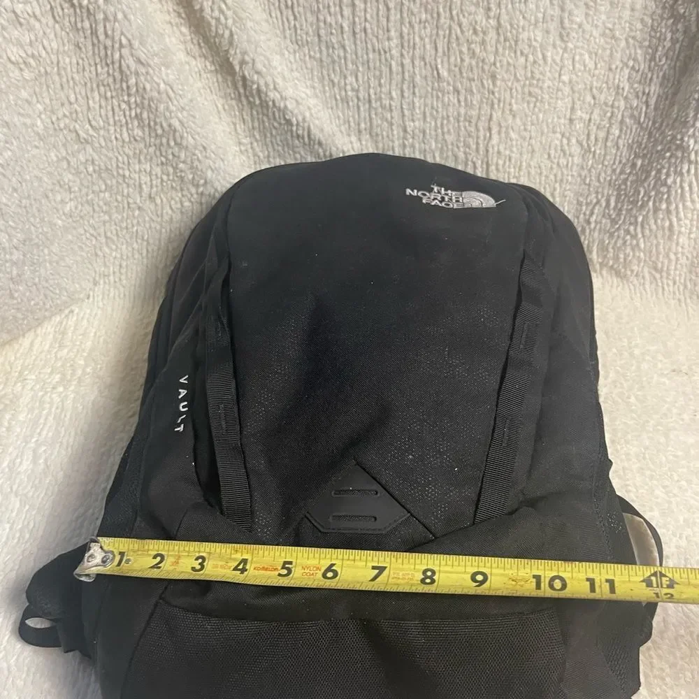 The North Face Unisex Black Vault Backpack